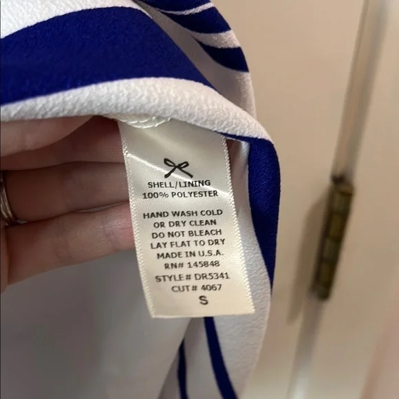 NWT Everly Francesca's Striped Navy Blue and White Sleeveless Dress - Size Small - Picture 8 of 12